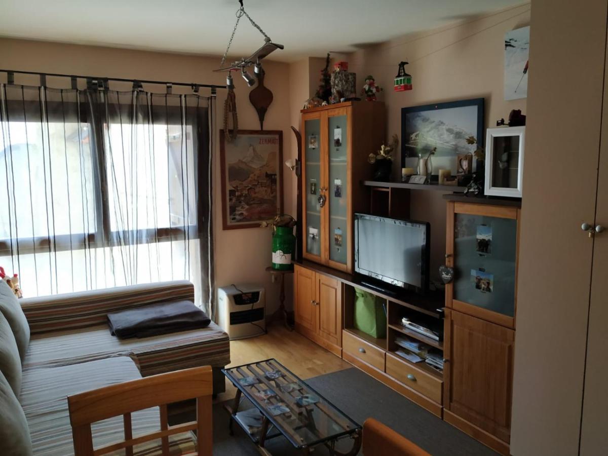 Apartamento En Escarrilla, Sallent de Gállego Esterno foto