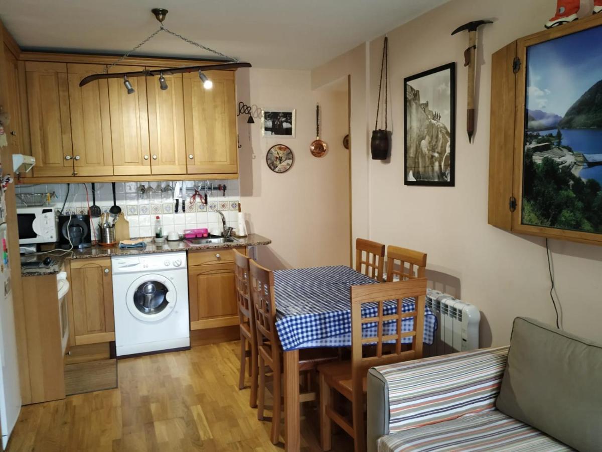 Apartamento En Escarrilla, Sallent de Gállego Esterno foto